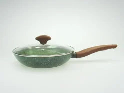Natura Induction Koekenpan Zonder Teflon*Koekenpan 24cm met hout-look greep - VegeTek